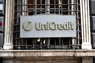 UniCredit хочет продать часть российских активов инвестору из ОАЭИтальянская банковская группа подписала необязывающее рамочное соглашение с частным покупателем из ОАЭ, сообщается в пресс-релизе компании. Завершение сделки ожидается в первой половине 2027 