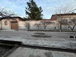16 сотих Тузел метро олдида