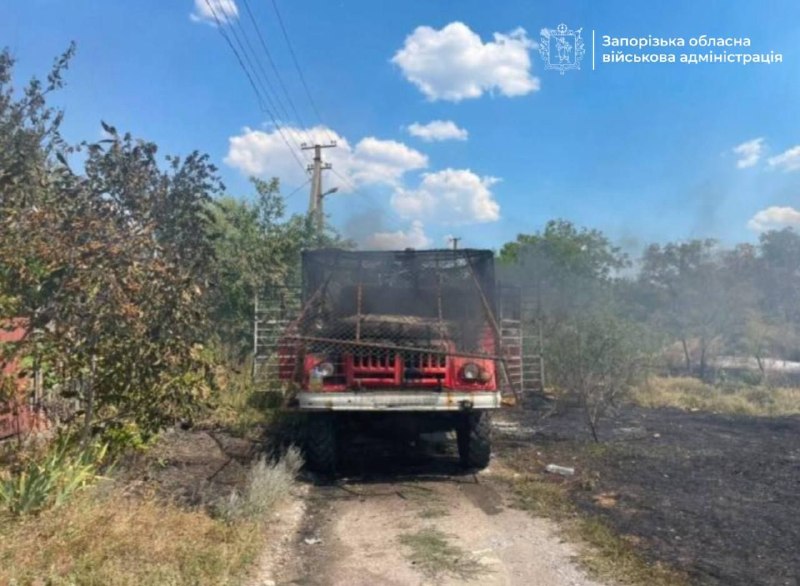 Двоє рятувальників постраждали внаслідок повторної атаки росіян на Запорізький район — ОВА