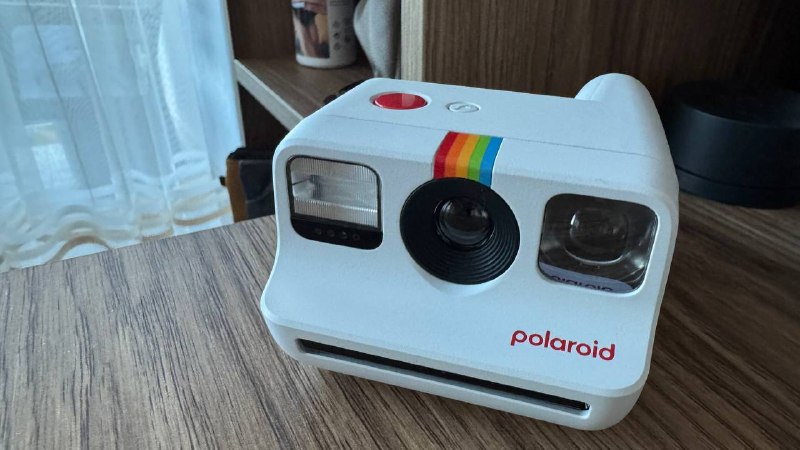Продам Polaroid Go 📸 — фото 1
