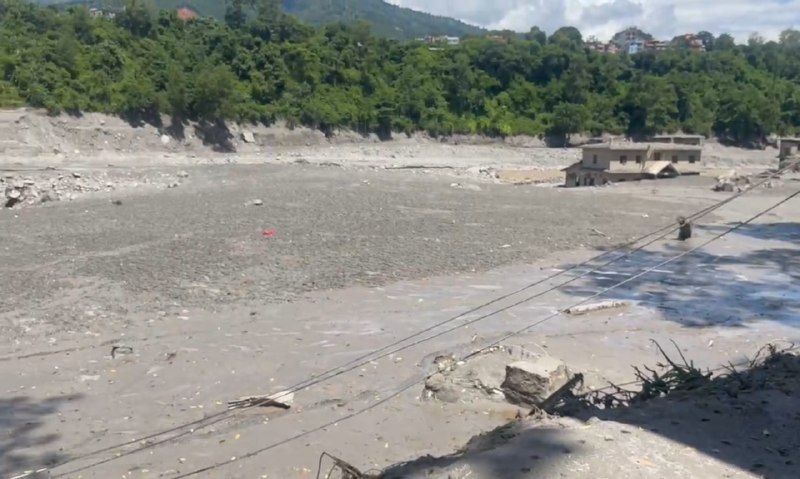 ↩️ 尼泊尔山洪死亡人数升至270人