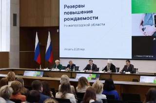 Проводить аборт по желанию женщины — «слишком большая роскошь», заявил глава Нижегородской областиГубернатор Нижегородской области Глеб Никитин во время совещания «Резервы повышения рождаемости» заявил, что в 2025 году уровень абортов по желанию женщины в 