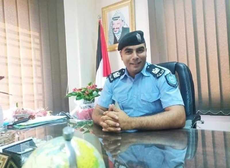 הכיבוש עוצר את סגן אלוף ראוף אמיל, מנהל משטרת ביתוניה, מביתו באל-זבאדה שבג'נין.