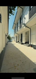Tanhause kotedjlar Qozirabod maxallasida Srochna sotiladi