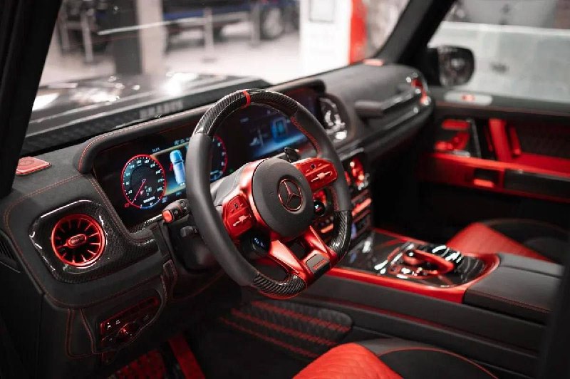 Самый дорогой «Гелик» выставили на продажу в России — лимитированный Mercedes-AMG G 63 Brabus 900 Ro 3
