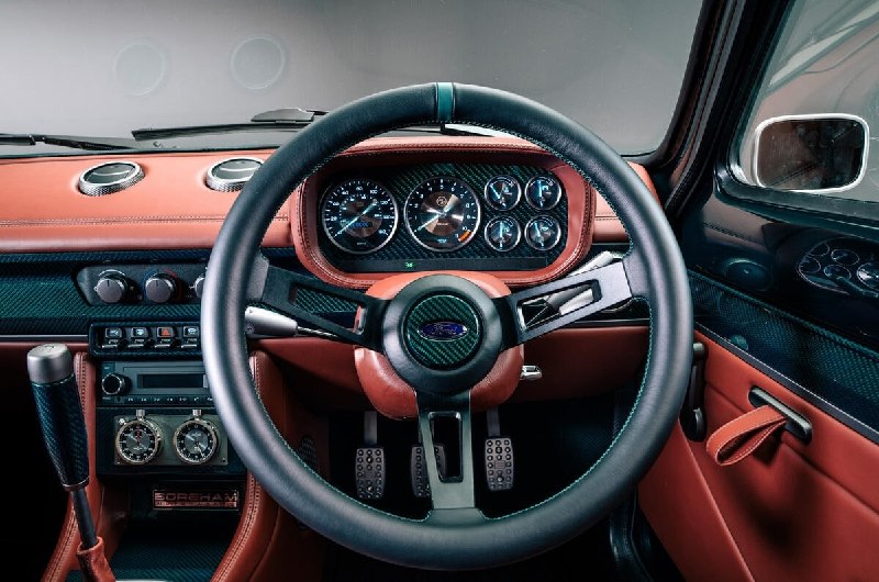 В Великобритании заново построили классический Ford Escort RS 4