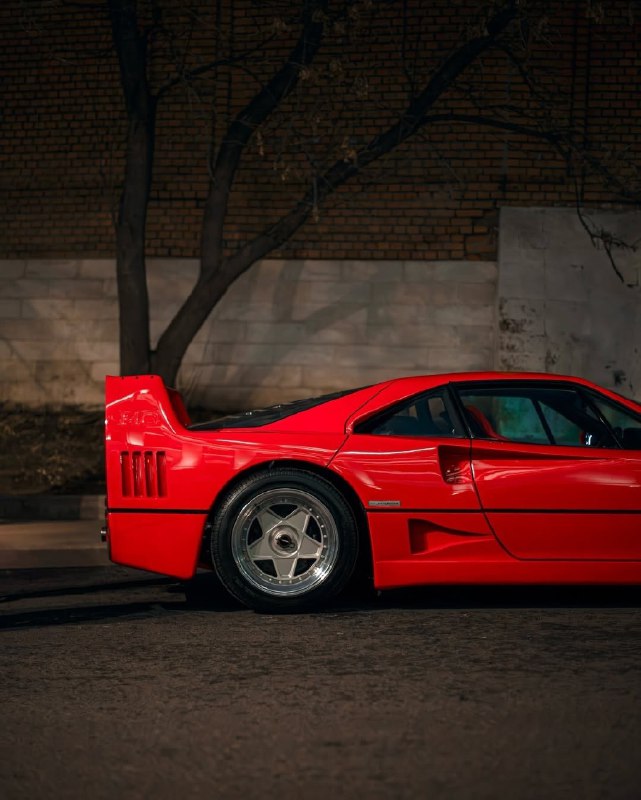 Ferrari F40 5