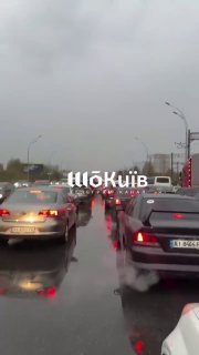 כאוס בקייב: הגשר הדרומי נסגר זה היום השלישי ברציפות בבירה.