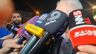 היידר בהרונד, ראש ארגון ליגת העל בכדורגל, בכינוס קהילת הספורט יאן פאדה האיראנית בכיכר אלגינל: העלנו מספר הצ…