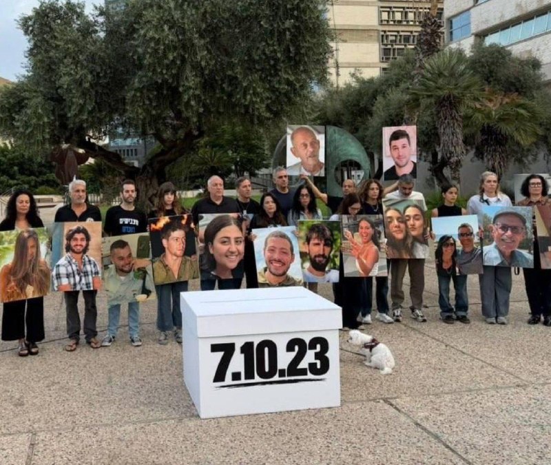 כינוס המחאה של משפחות השבויים הציונים במקביל לתחילת הבחירות לכנסת