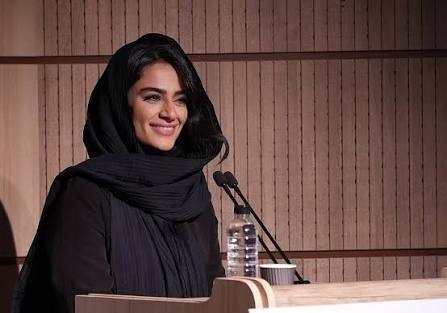 مدارا: هیوا سیفیزاده به چهار سال حبس محکوم شد🔹هیوا سیفیزاده، خواننده، پس از صدور حکم بدوی پرونده مربوط به اجرای او در عمارت «