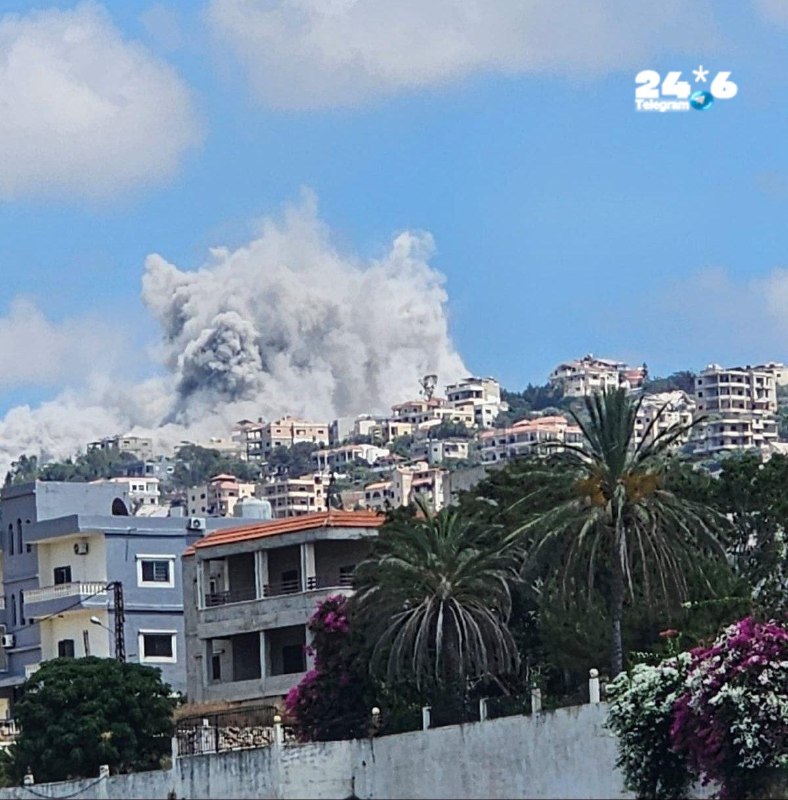 🇮🇱 לפחות ארבע תקיפות אוויריות בוצעו בדרום לבנון. לפחות ארבע תקיפות אוויריות בוצעו על הכפר אל-מנסורי במגזר…