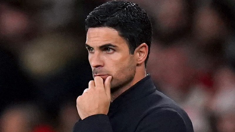 CHELSEA CF: آیا از اینکه چلسی با آلونسو به این سرعت عملکرد موفقی ثبت کرده متعجب هستید؟متعجب نیستم زیرا ابعاد، عظمت و پرستیژ این باشگ