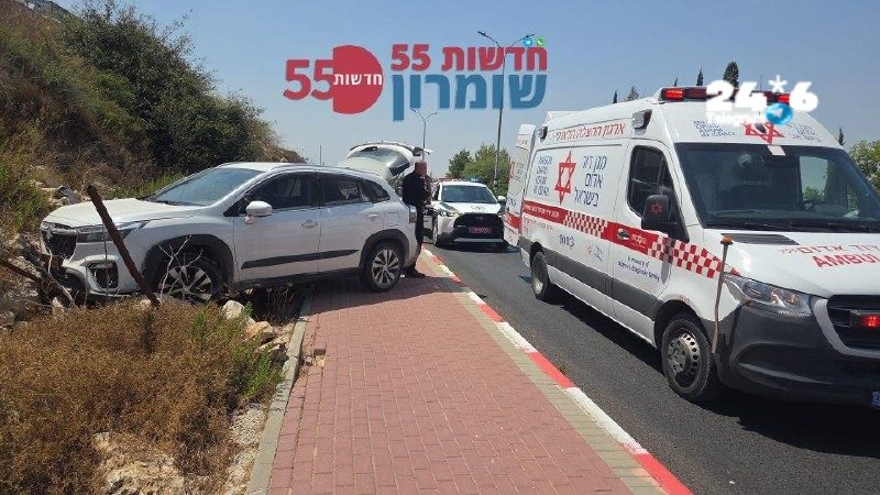 🇮🇱 אריאל: תאונת דרכים בדרך רון נחמן, לכיוון האוניברסיטה, בין כיכר בית העלמין לכיכר המשטרה, לאחר שהנהג איב…