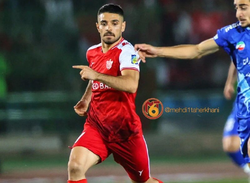 ♥️ کانال هواداران پرشین ♥️: توضیح پزشک پرسپولیس درباره مصدومیت محمد عمری🔴 دکتر علیرضا حقیقت: محمد عمری نیز از ناحیه آرنج دست دچار کشیدگی شده است. بر