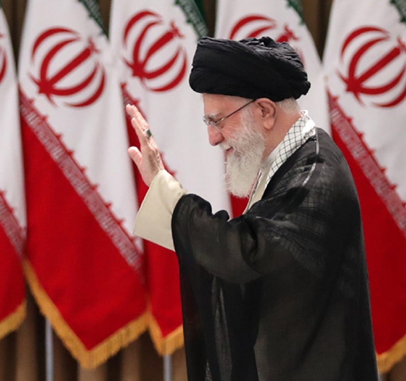 پایگاه خبری الف: ⭕️مراسم بزرگداشت چهلم «آقای شهید ایران» از سوی رهبر انقلاب در تهران، قم و مشهد 🔹«#با_تو_در_عهدیم_تا_صبح_ظهور»؛ شعار ویژه