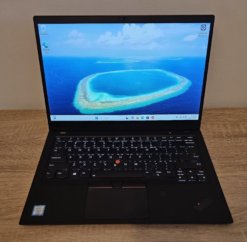 Ноутбук ультрабук Lenovo ThinkPad X1 Carbon 14 G6 i5-8350U 8GB/256GB — фото 1