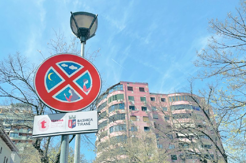 阿爾巴尼亞｜首都地拉那 ( Tirana ) 行程推薦，台灣廣場？