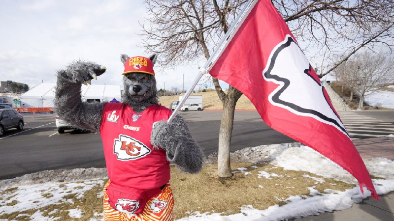 Chiefs superfan 'ChiefsAholic' sentenced to 32 years in Oklahoma prison