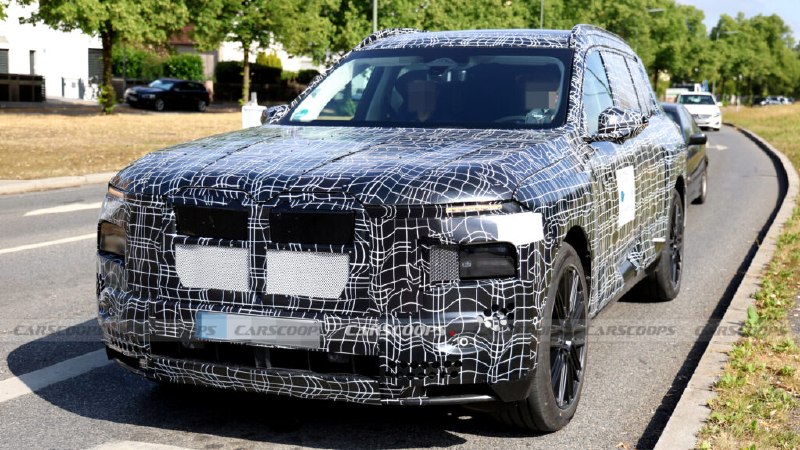 🚗💡 **iX5 в тени iX7?** Новый кроссовер‑флагман BMW iX7 уже в строю, и по после