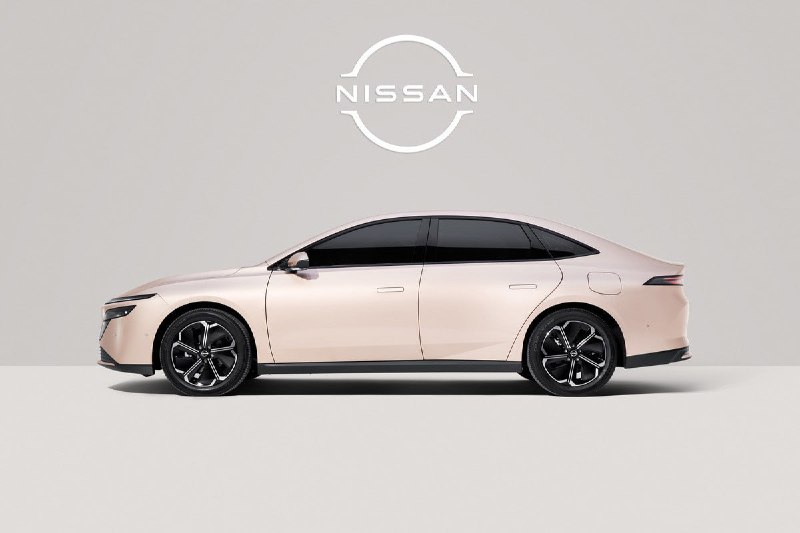 Nissan показал новый гибридный седан N6 3