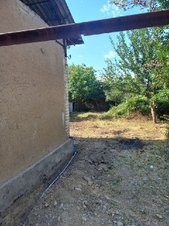 Zangiota bogzor kochasi 6 sotu yer sotiladi 2 xona uyi bilan srocna