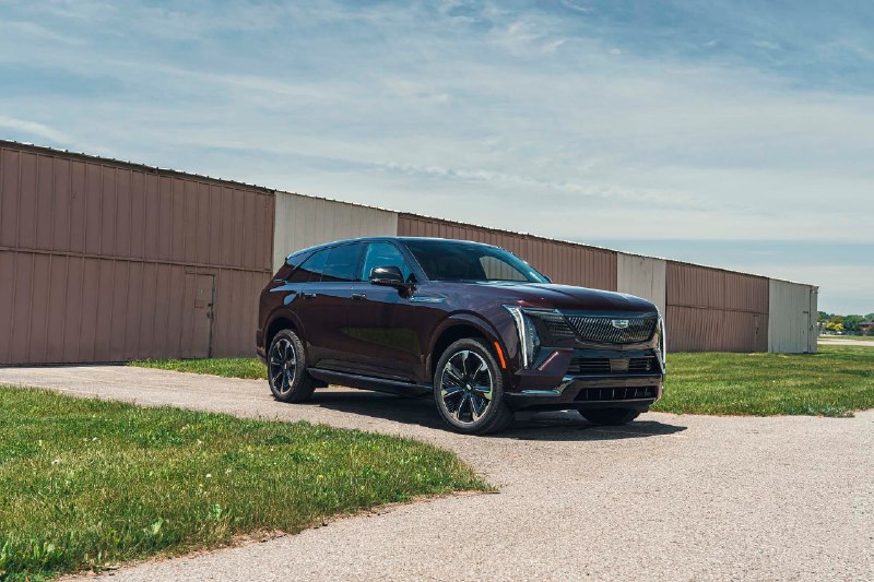Вот это поворот: для электромобилей GM наконец придумали обходной путь к Apple CarPlay. Стартап EVPl