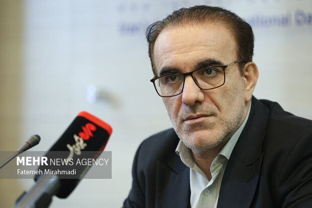 متخصصین‌ بهداشت‌ ایران: ⭕️ بیش از ۳۰۰ صفحه متخلف تبلیغات پزشکی تعطیل شد/ حوزه سلامت محل تجارت اعتماد پزشکی نیست🔸رئیس سازمان نظام پزشکی گفت: اکنو