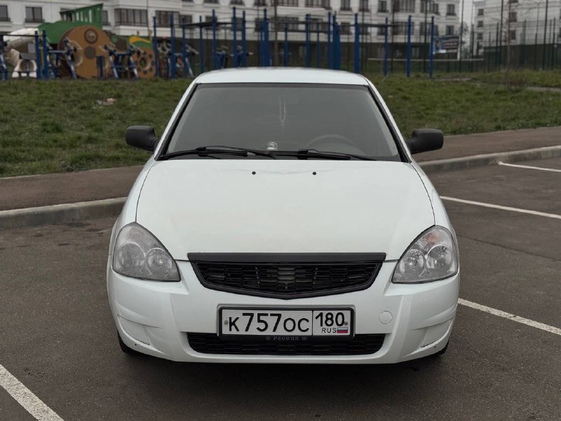 Продам priora 2010г пробег: 195 000км от собственника! автомобиль с хорошей музыкой🔊 делал я! все ко... - фотография