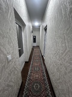 Hovli arendaga beriladi.