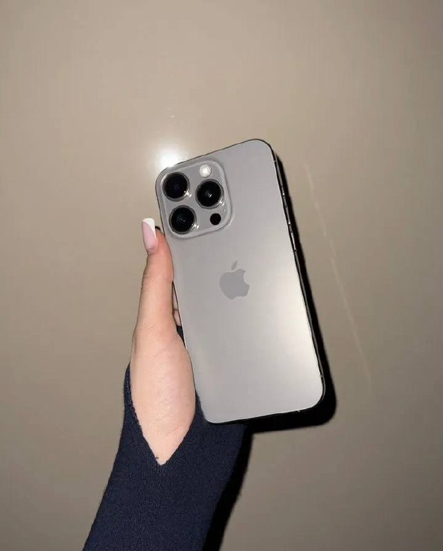 Продам айфон iPhone 15 Pro (128 gb)