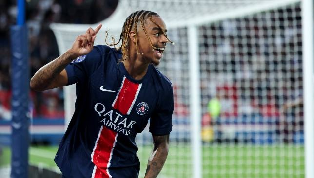 پاریسن ژرمن | Paris Saint Germain: ‏🚨 منابع فرانسوی به این موضوع اشاره می‌کنند که احتمال جدایی برادلی بارکولا از پاریس سان ژرمن بیشتر از ماندنش در این تیم 