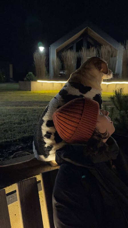 Думаете, я после Москвы поехала сразу домой в Питер? Да, поехала А через час уехала, чтобы отдохнуть с друзьями 🥰🌹🫶🏻❤️‍🩹Думаете, я после Москвы поехала сразу домой в Питер? Да, поехала А через час уехала, чтобы отдохнуть с друзьями 🥰🌹🫶🏻❤️‍🩹