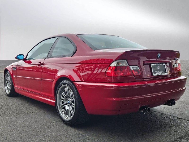 В США обнаружили BMW M3 2002 года в идеальном состоянии 2