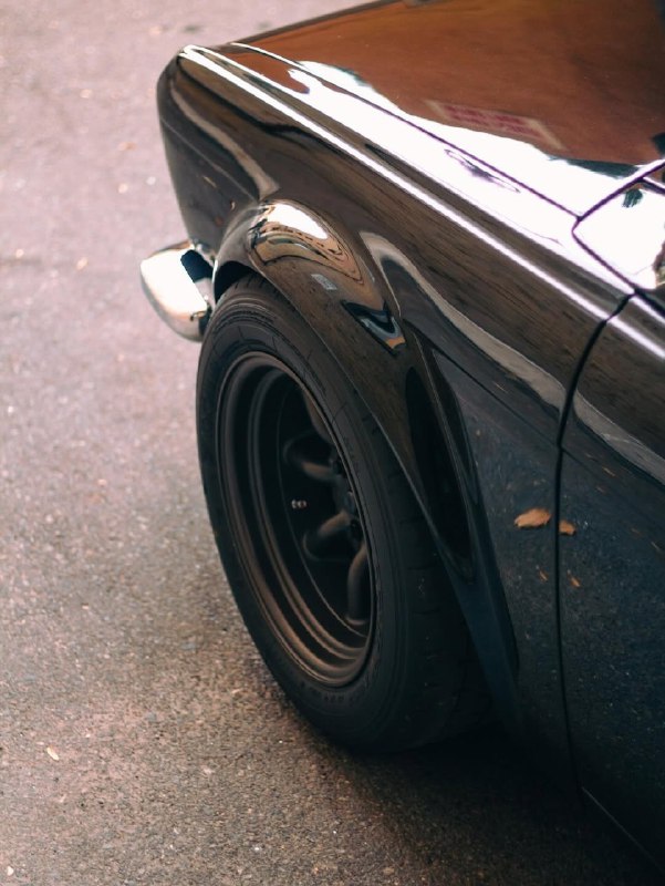 Datsun 510 9