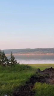 В Иркутской области «при заходе на посадку произошла авария самолета Ту-22М3», выполнявшего учебно-тренировочный полет, сообщает Минобороны России.По данным ведомства, экипаж катапультировался, угрозы здоровью летчиков нет, разрушений на земле нет.