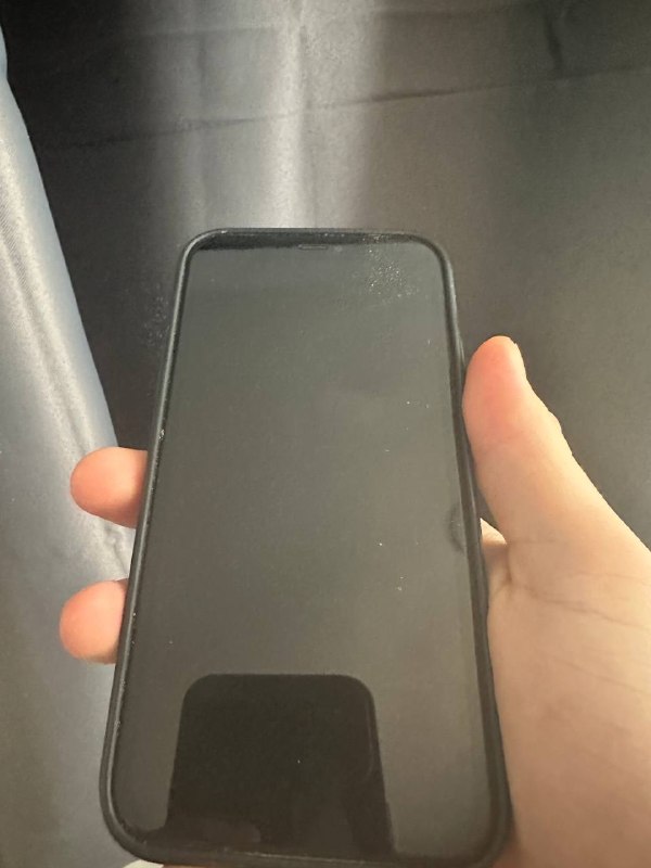 Продам iPhone 11 64gb