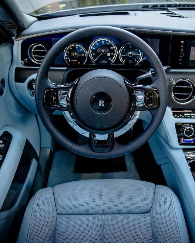Mansory Rolls Royce Ghost 6