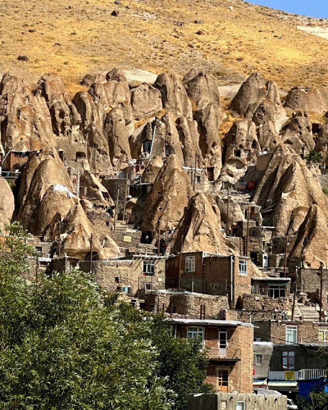 اطلاع رسانی گردشگران ایران: ⚡️ روستای تاریخی کندوان ⛰ کاپادوکیه ایران 🏕👌 طبیعت خاص تبریز کندوان کلیبر ارسباران جلفا ✌️📒 زمان ۴ تا ۸ شهریور ماه💳 هر ن