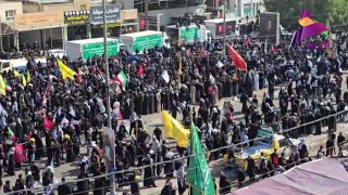 הלוויה מיליונית בנג'ף למנהיג ההרוג סייד חמינאי