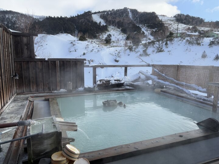 22年後再訪万座温泉日進館，補渡26週年結婚紀念日