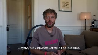 Топливный кризис добрался до юга России, в Дагестане — тоже ограничения, в Крыму — дефицит продуктов, но местные отели всё равно заманивают туристов (за бензин в подарок!). Еще чиновники уверяют, что пляжи Черного моря чище Лазурного берега, блогер-женонен