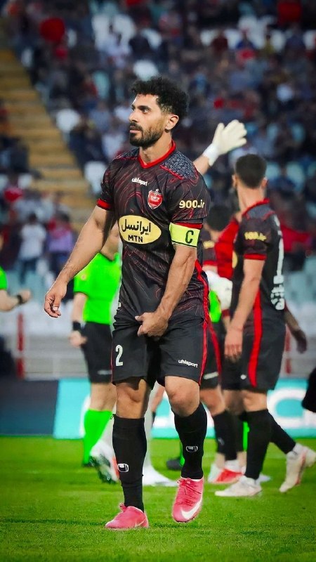 ⚽️Tans Footbali⚽️: آقا لطفاً حواشی رو تموم کنیدعالیشاه و خداداد آشتی کردن🙏🏻اینم عکس دونفرشون❤️@Tans_Footbali
