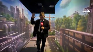 Компании постоянно заказывают хакерские атаки на самих себя — всё ради тестов безопасности инфраструктуры, потому что в 75% случаях успешное вторжение чёрных айтишников может полностью остановить работу. Для разблокировки фирмы обращаются к белым хакерам. 
