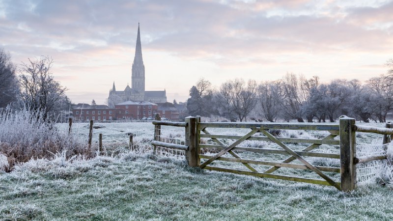 Unboxed traditionsSalisbury Cathedral, Wiltshire, England (© Julian Elliott Photography/Getty Images)