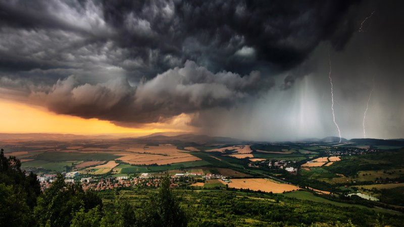 Plains under pressureThunderstorm above the plains, Bulgaria (© Revolu7ion93/Getty Images)