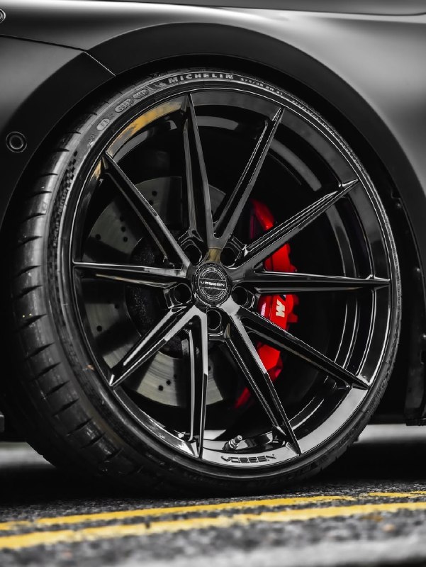BMW M2 G87. Диски Vossen HFX-2 в глянцево-черном цвете 8