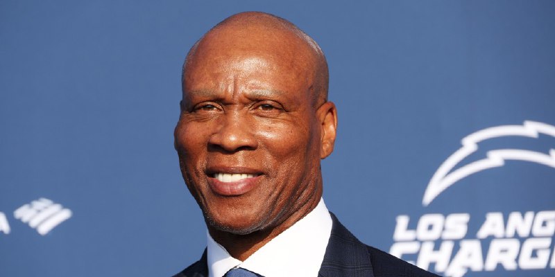 Ex-Lakers player and coach Byron Scott accused in lawsuit of sexually assaulting teen in 1987