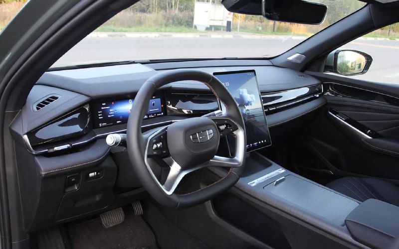 Компания Geely начала продажи Preface белорусской сборкой 3