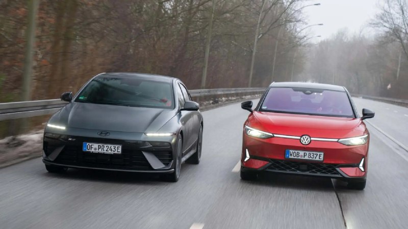 Две такие красавицы — Hyundai Ioniq 6 84 кВт·ч и Volkswagen ID.7 GTX — сегодня з
